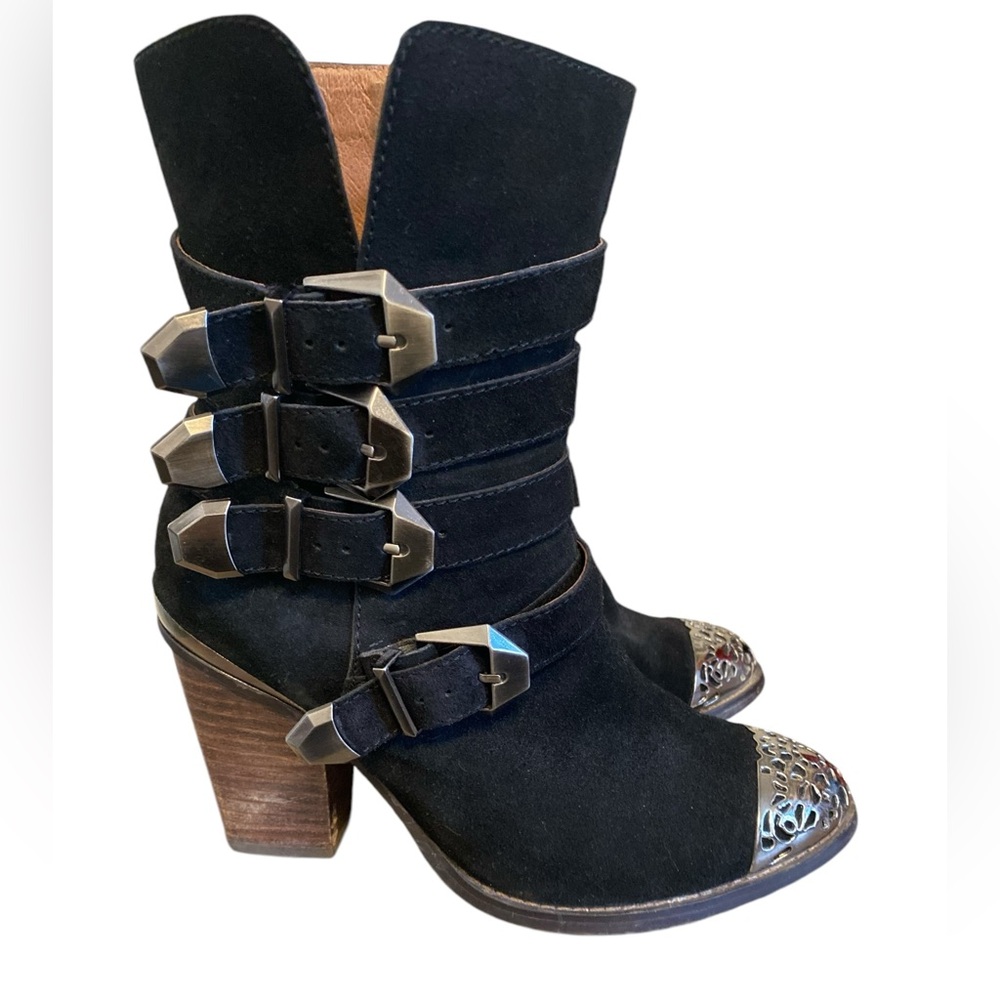 Authentic Free People High Heeled Boots Attached - Picture 3 of 7